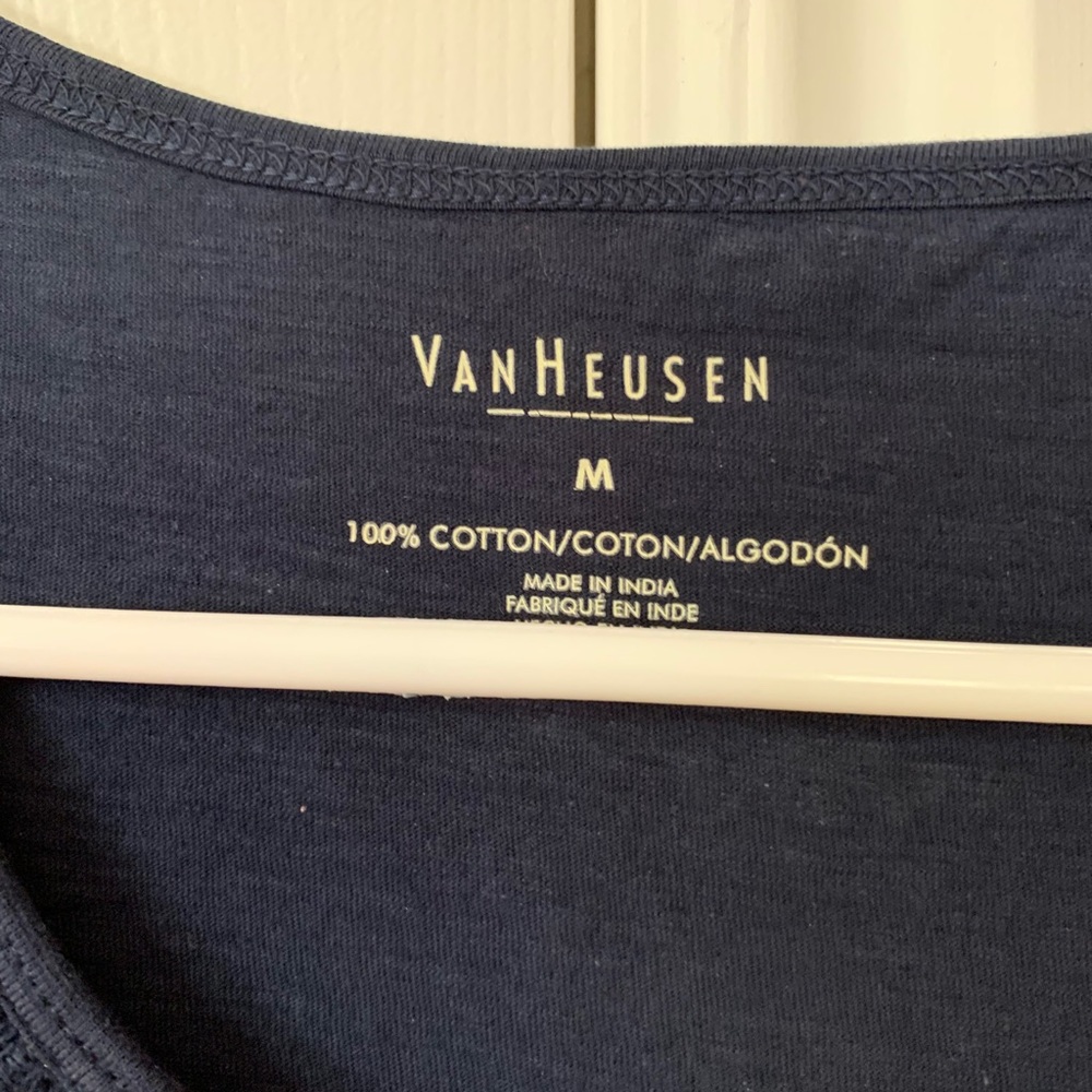 T-shirt - Picture 2 of 4